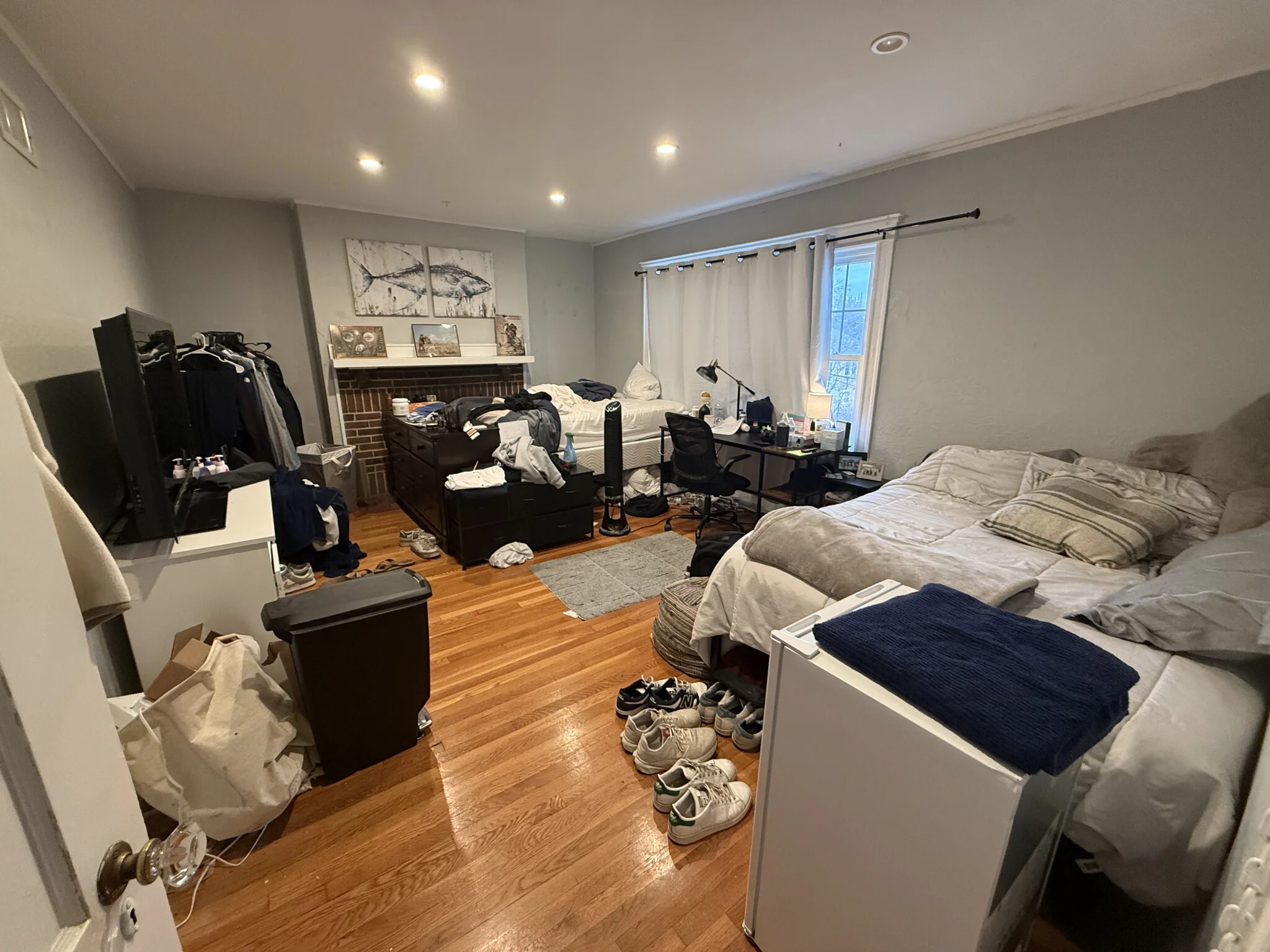 4 bed, 2 bath apartment for rent at 25-27 Crosby Rd Unit 2, Chestnut Hill — photo 10 of 12