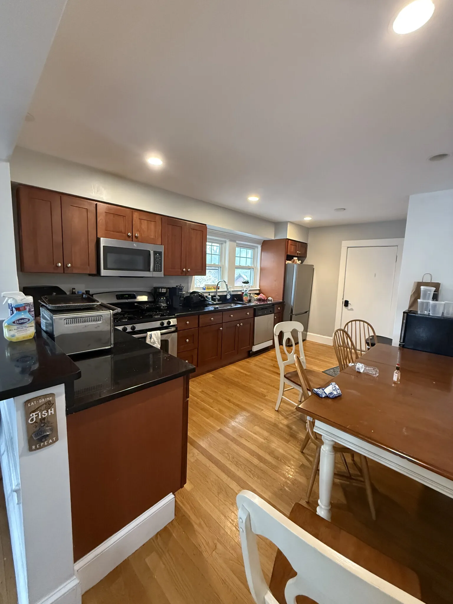 4 bed, 2 bath apartment for rent at 25-27 Crosby Rd Unit 2, Chestnut Hill — photo 1 of 12