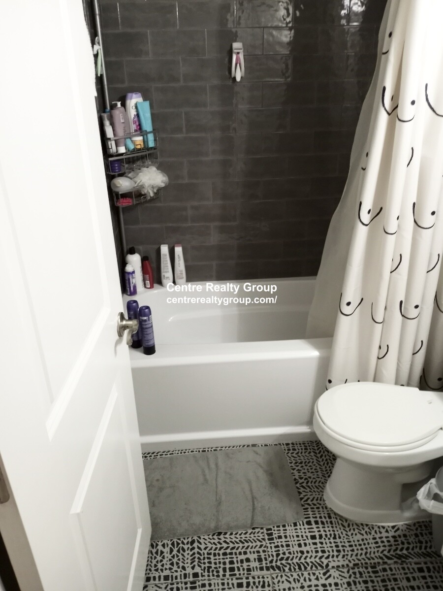 6 bed, 4+ bath apartment for rent at 25 Grant St Unit 1, Dorchester — photo 14 of 19