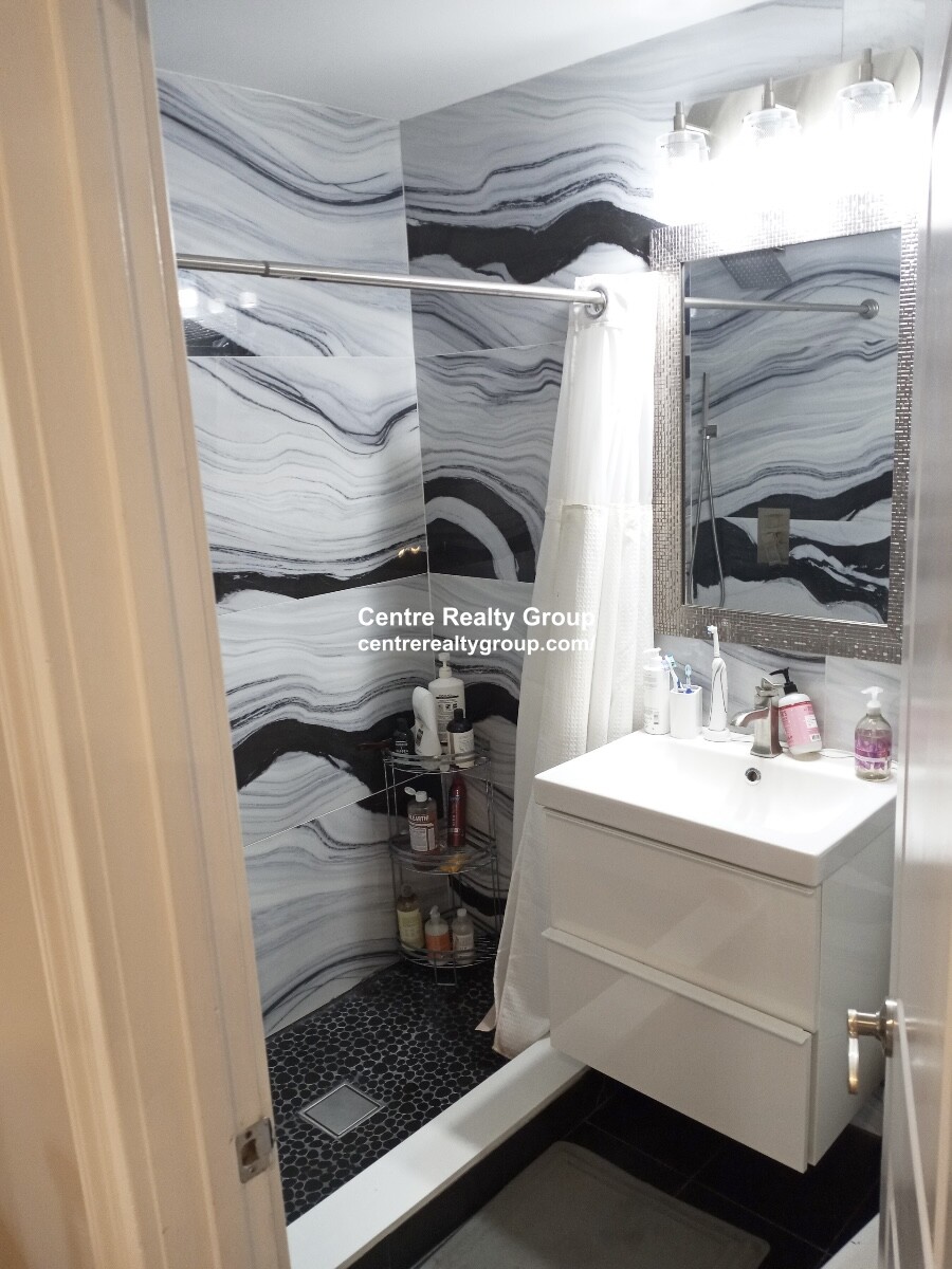 6 bed, 4+ bath apartment for rent at 25 Grant St Unit 1, Dorchester — photo 9 of 19