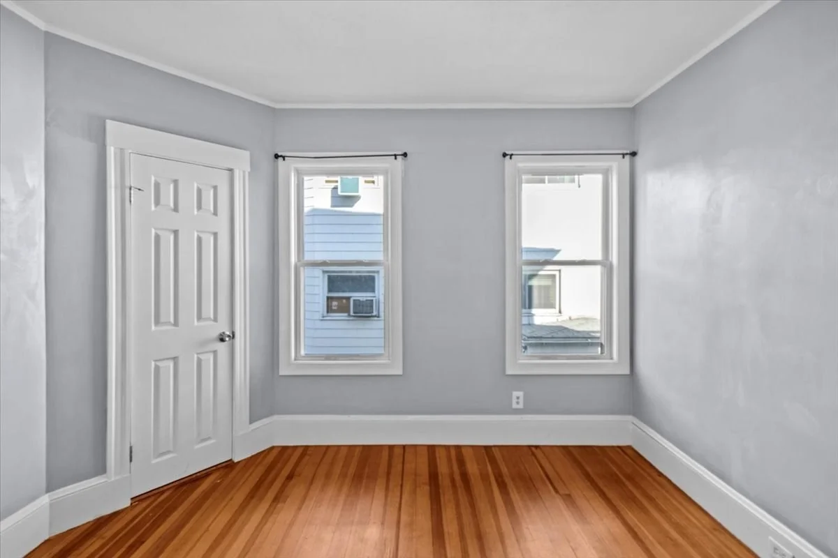 3 bed, 1 bath apartment for rent at 25-27 Kenwood Rd Unit 1, Everett — photo 10 of 19