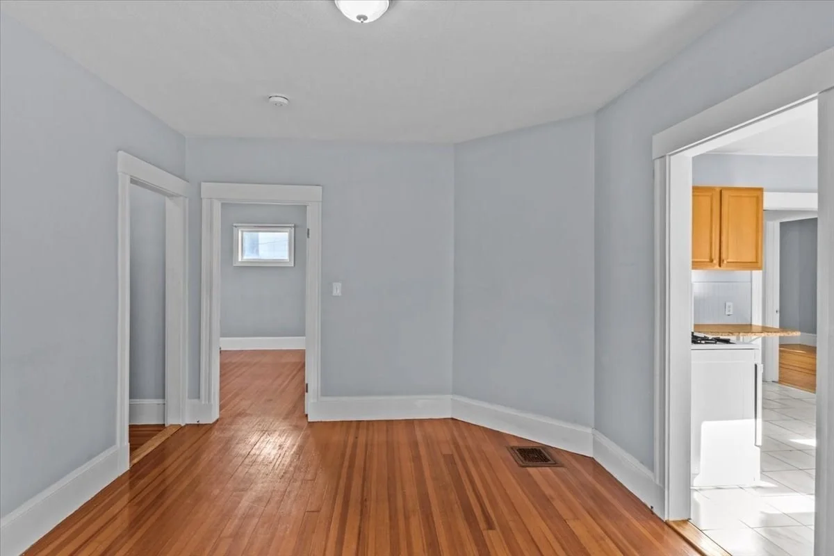 3 bed, 1 bath apartment for rent at 25-27 Kenwood Rd Unit 1, Everett — photo 14 of 19