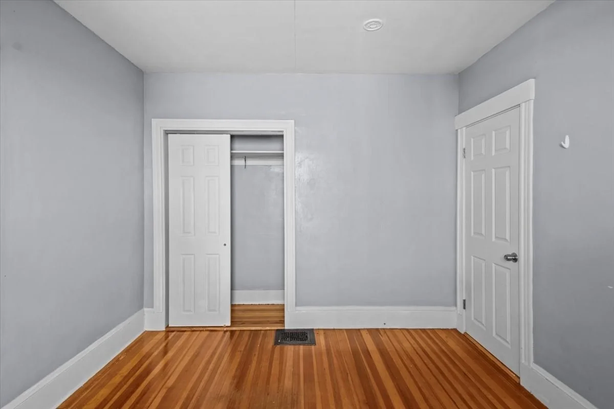 3 bed, 1 bath apartment for rent at 25-27 Kenwood Rd Unit 1, Everett — photo 6 of 19