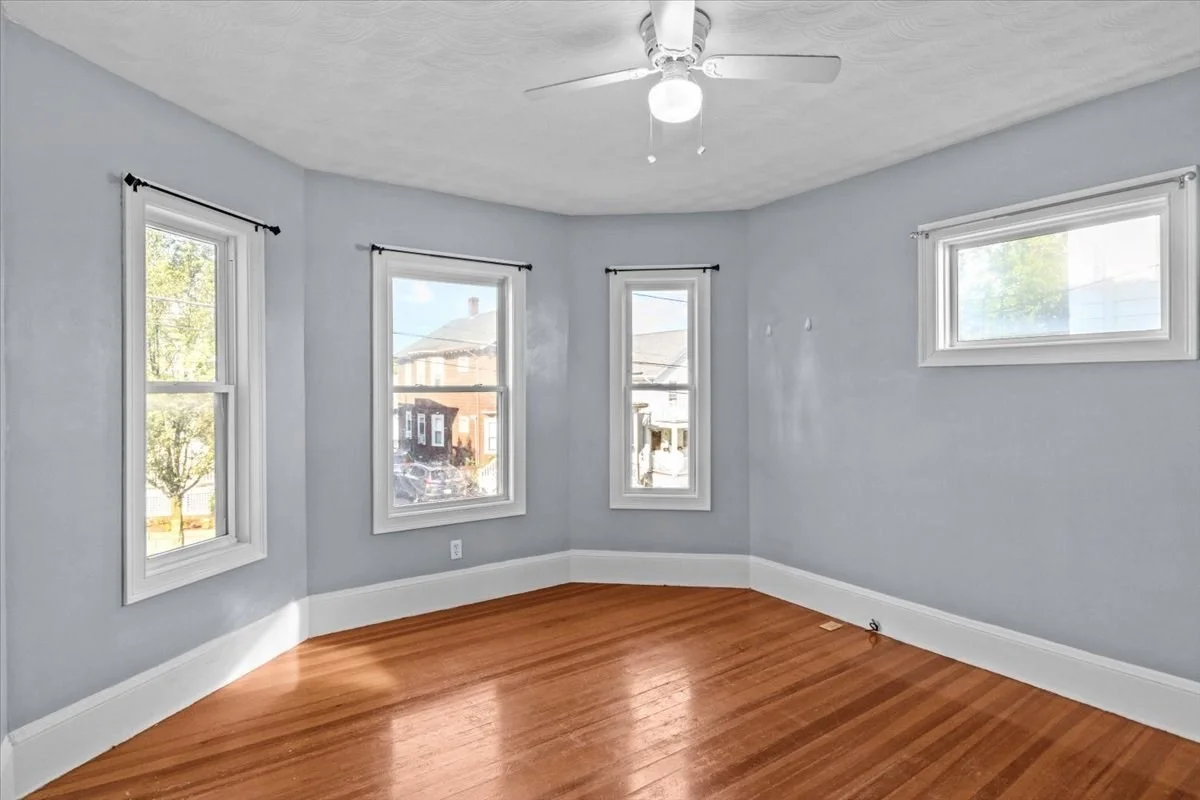 3 bed, 1 bath apartment for rent at 25-27 Kenwood Rd Unit 1, Everett — photo 11 of 19
