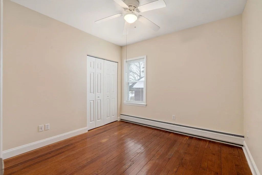 3 bed, 1 bath apartment for rent at 25-27 Lafayette St Unit 1, Fairhaven — photo 15 of 22