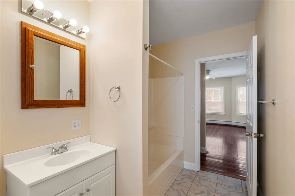 3 bed, 1 bath apartment for rent at 25-27 Lafayette St Unit 1, Fairhaven — photo 18 of 22