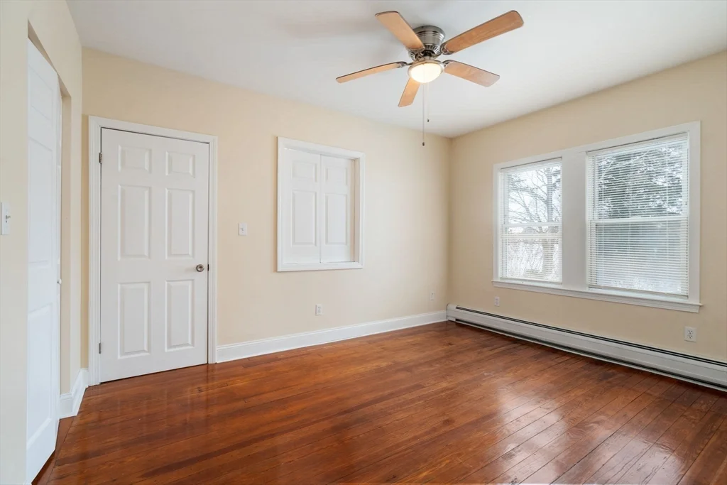 3 bed, 1 bath apartment for rent at 25-27 Lafayette St Unit 1, Fairhaven — photo 14 of 22