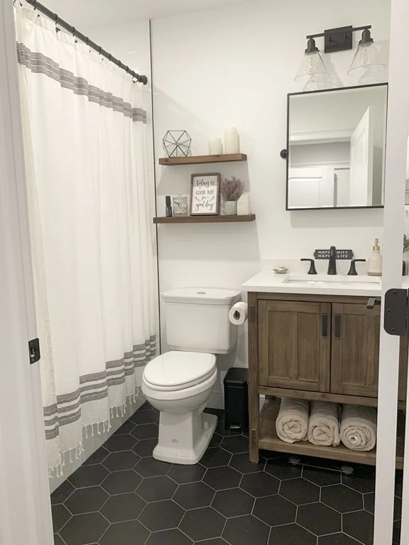 2 bed, 2 bath apartment for rent at 25-27 Suffolk Unit 3, Chelsea — photo 13 of 16