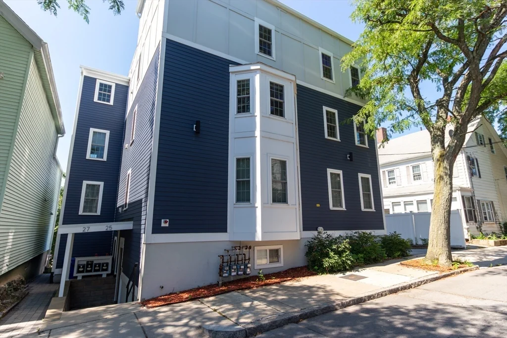 2 bed, 2 bath apartment for rent at 25-27 Suffolk Unit 3, Chelsea — photo 20 of 21