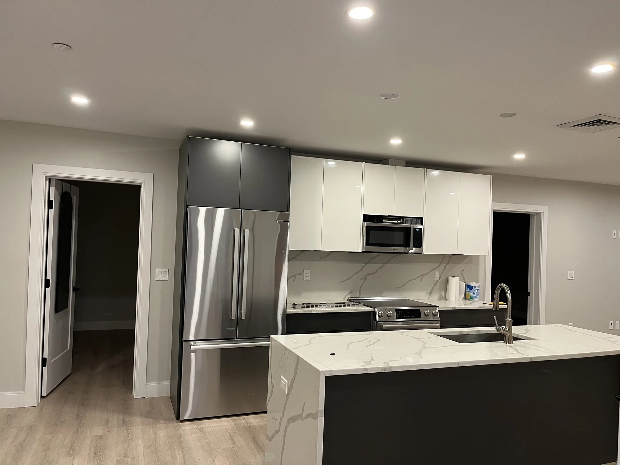 2 bed, 2 bath apartment for rent at 25 2nd St Unit 302, Chelsea — photo 5 of 10