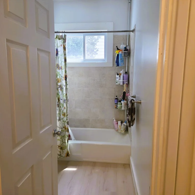 2 bed, 1 bath apartment for rent at 25 Acton St Unit 1, Watertown — photo 7 of 9
