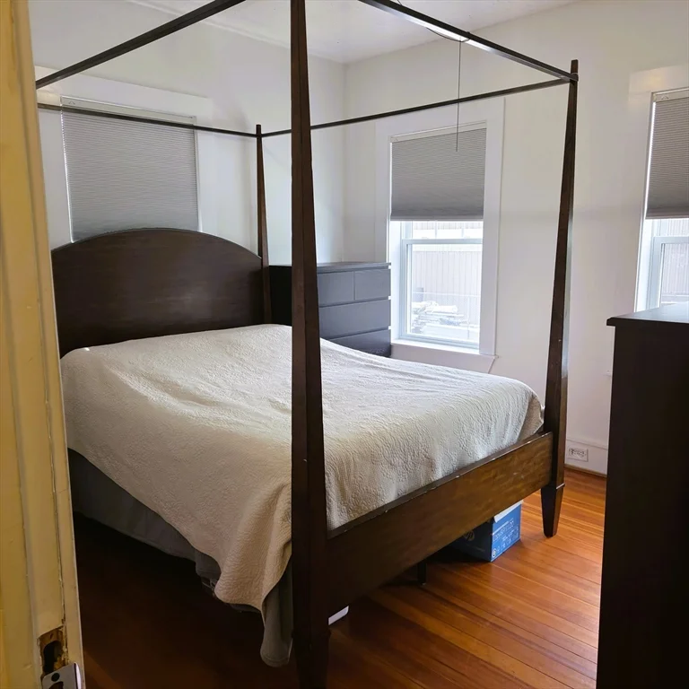 2 bed, 1 bath apartment for rent at 25 Acton St Unit 1, Watertown — photo 6 of 9