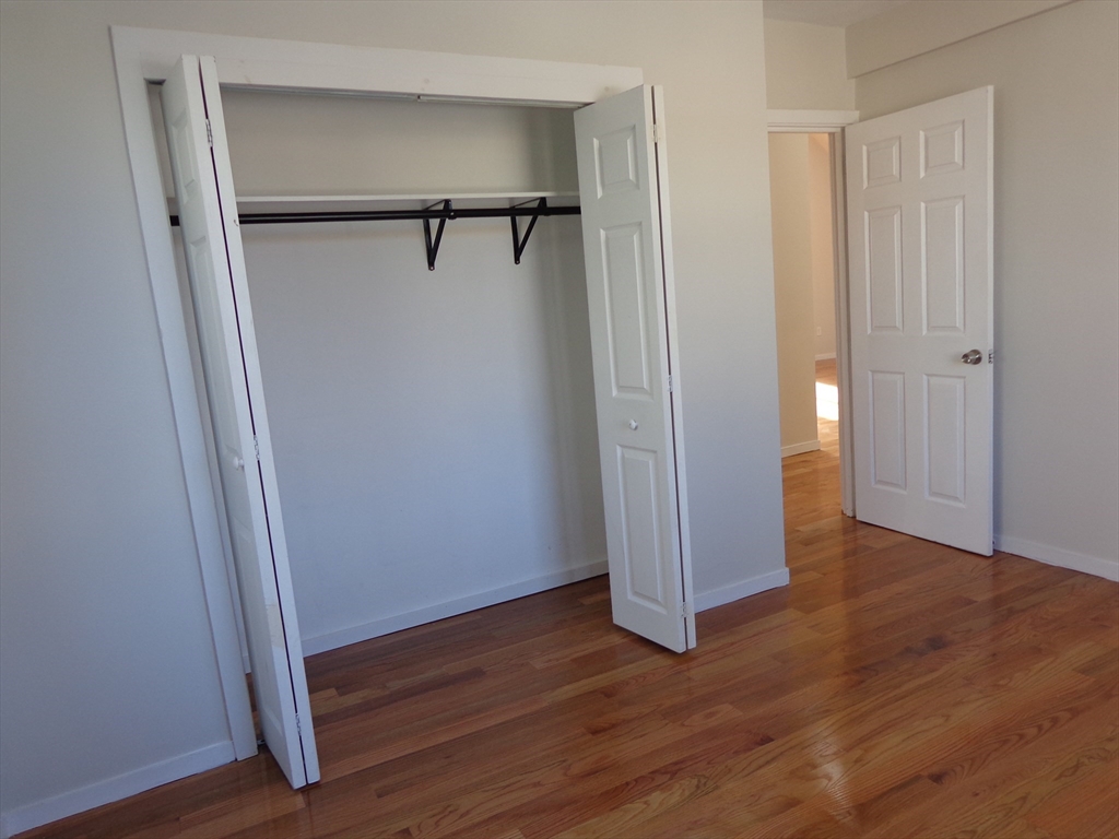 4 bed, 2 bath apartment for rent at 25 Acton St Unit 2, Watertown — photo 8 of 17