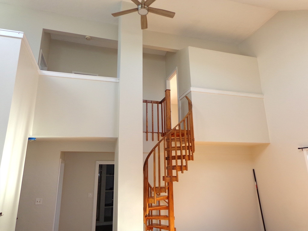 4 bed, 2 bath apartment for rent at 25 Acton St Unit 2, Watertown — photo 5 of 17