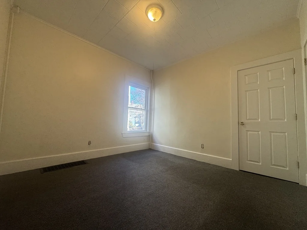 2 bed, 1 bath apartment for rent at 25 Adams Unit 1, Lynn — photo 10 of 12