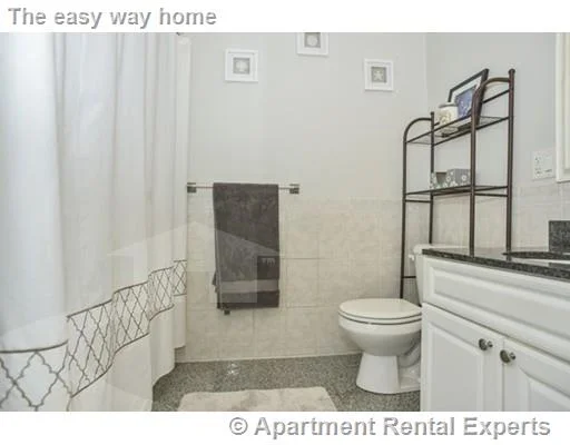 4 bed, 2 bath apartment for rent at 25 Aldrich St Unit 2, Winter Hill — photo 2 of 7