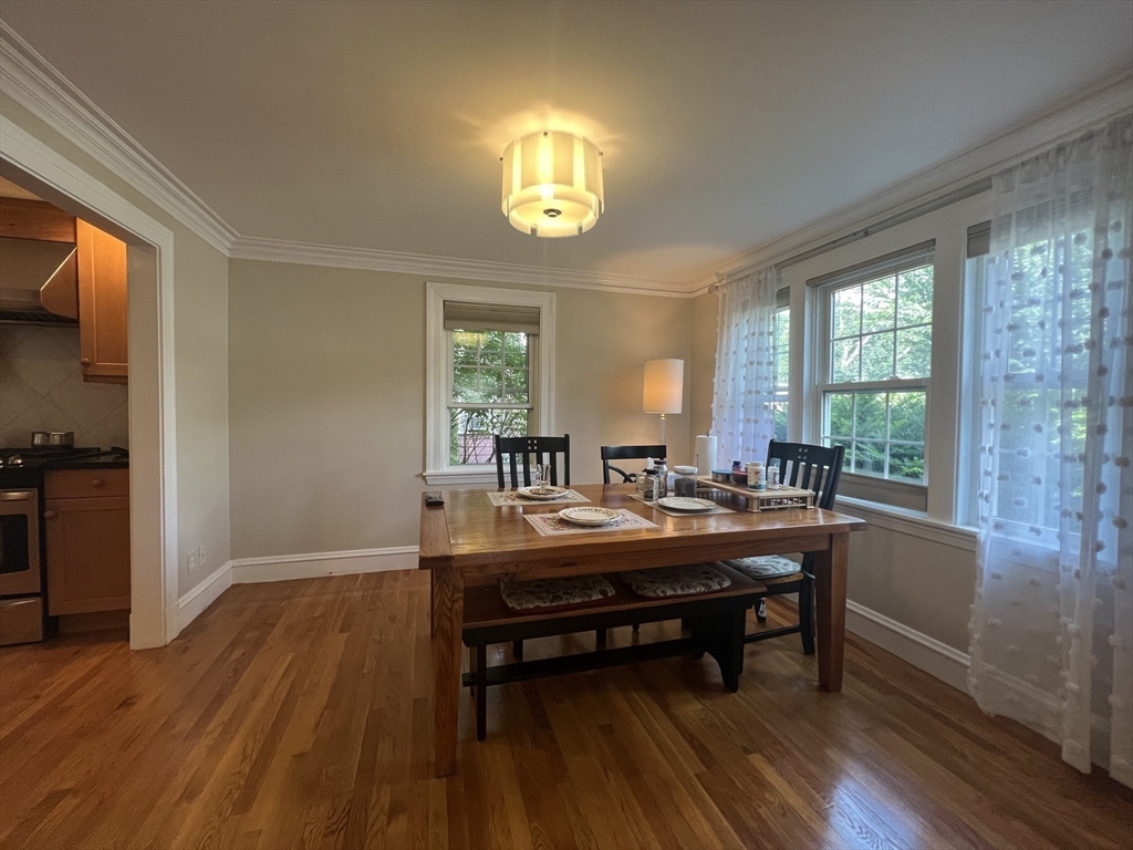 4 bed, 2 bath apartment for rent at 25 Allen Ave, Waban — photo 6 of 14