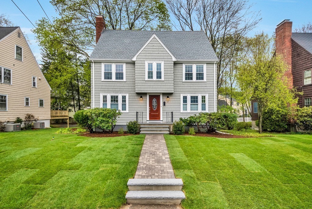 4 bed, 2 bath apartment for rent at 25 Allen Ave, Waban