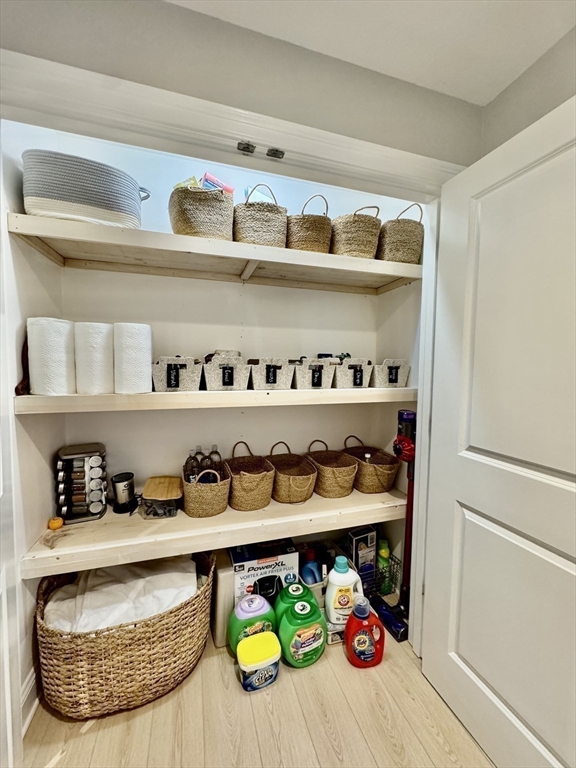 2 bed, 1 bath apartment for rent at 25 Alpine St Unit 36, Hyde Park — photo 16 of 19