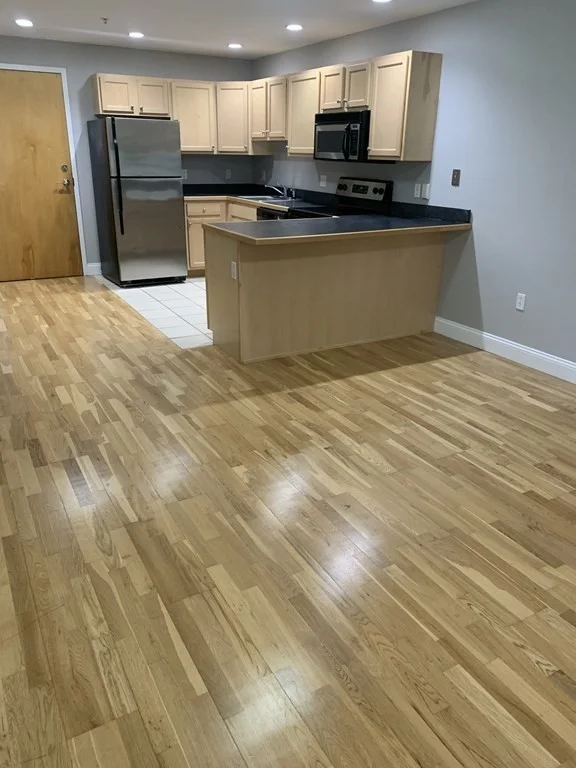 1 bed, 1 bath apartment for rent at 25 Alpine St Unit 9, Hyde Park — photo 4 of 18