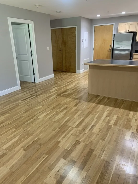 1 bed, 1 bath apartment for rent at 25 Alpine St Unit 9, Hyde Park — photo 6 of 18