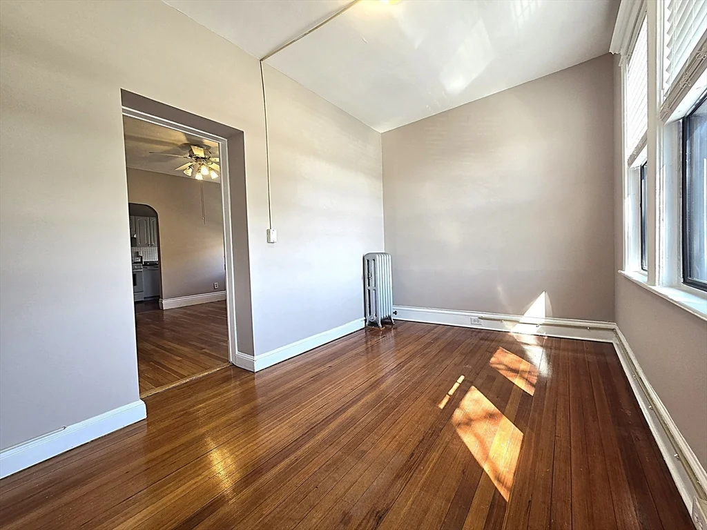 3 bed, 2 bath apartment for rent at 25 Alton Pl Unit 2R, Coolidge Corner — photo 11 of 12