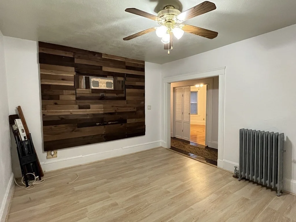 3 bed, 1 bath apartment for rent at 25 Amaranth Ave Unit 2, Wellington — photo 15 of 26