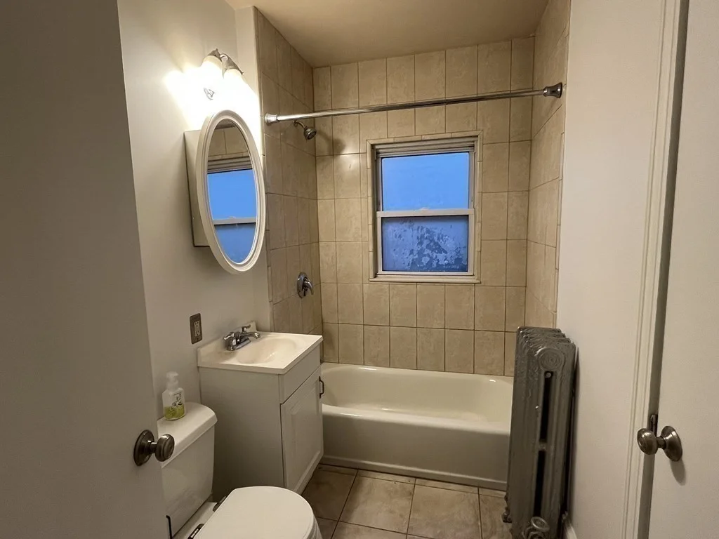 3 bed, 1 bath apartment for rent at 25 Amaranth Ave Unit 2, Wellington — photo 17 of 26