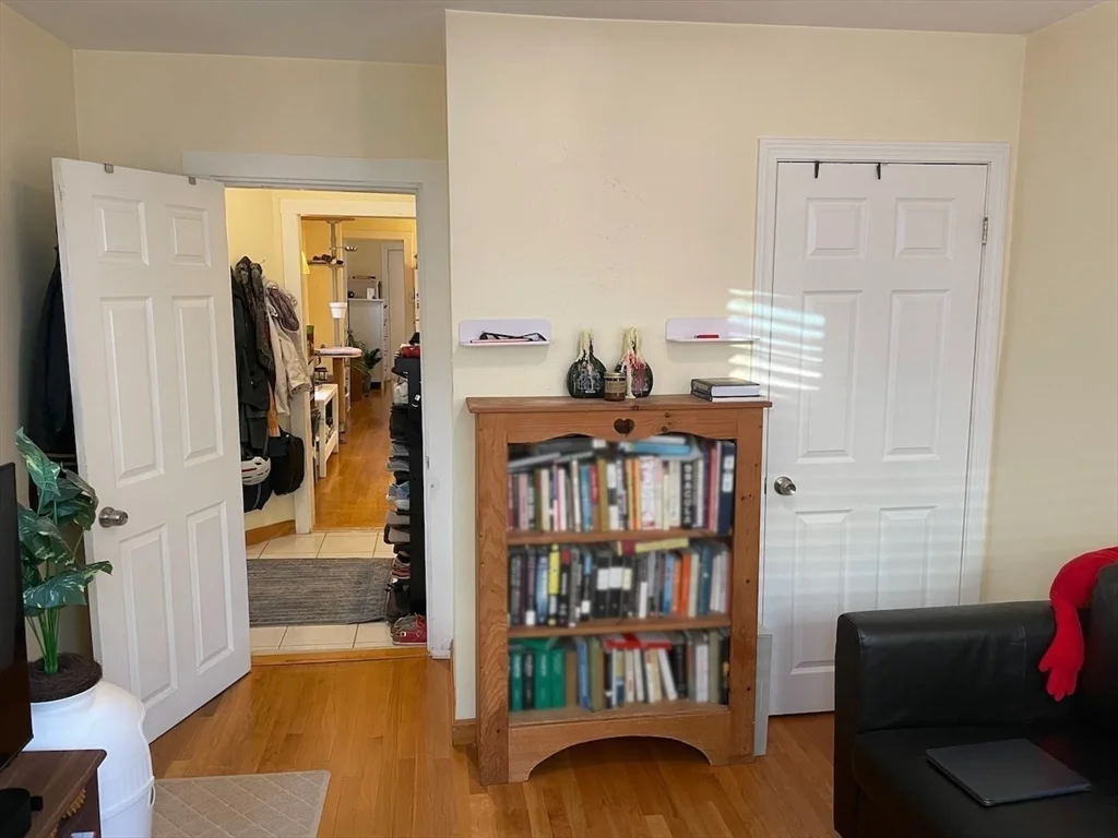 2 bed, 1 bath apartment for rent at 25 Andrew St Unit 1, Cambridgeport — photo 4 of 15