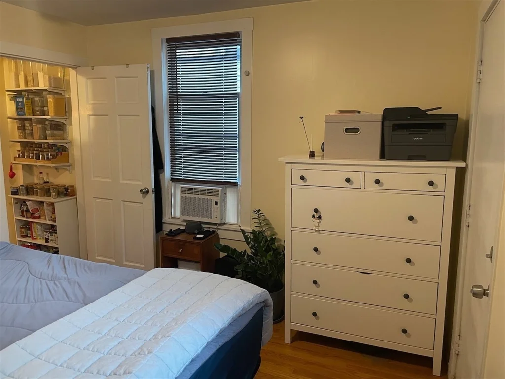 2 bed, 1 bath apartment for rent at 25 Andrew St Unit 1, Cambridgeport — photo 12 of 15