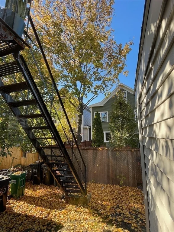 2 bed, 1 bath apartment for rent at 25 Andrew St Unit 2, Cambridgeport — photo 10 of 10