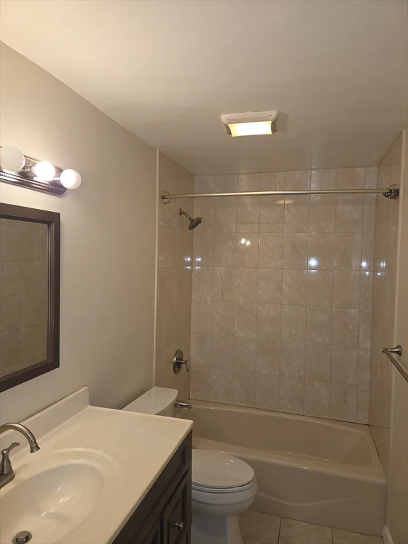 2 bed, 1 bath apartment for rent at 25 Arlington Rd Unit 11, Woburn — photo 11 of 14