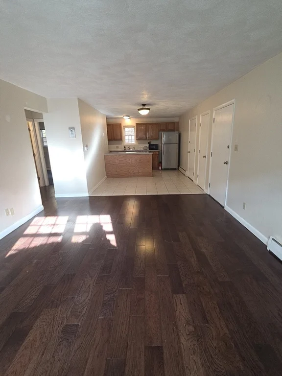 2 bed, 1 bath apartment for rent at 25 Arlington Rd Unit 11, Woburn — photo 3 of 14