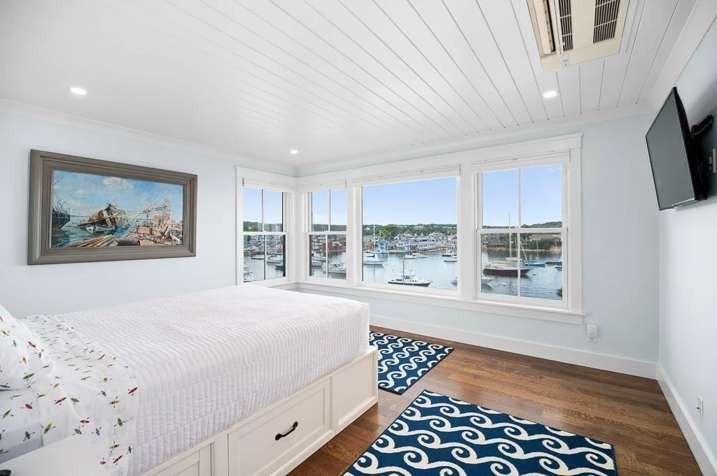 3 bed, 3 bath apartment for rent at 25 Atlantic Ave Unit 1, Rockport — photo 19 of 25