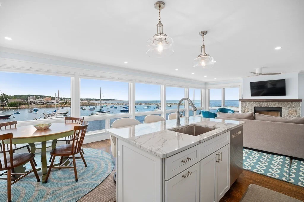 3 bed, 3 bath apartment for rent at 25 Atlantic Ave Unit 1, Rockport — photo 14 of 25