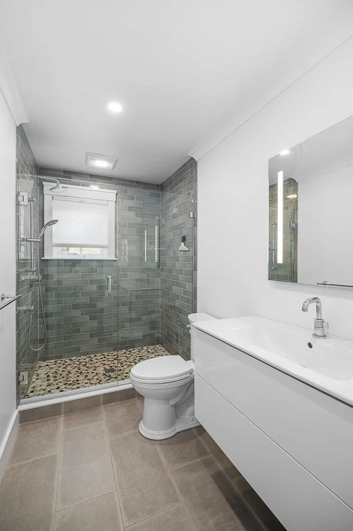 3 bed, 3 bath apartment for rent at 25 Atlantic Ave Unit 1, Rockport — photo 18 of 25