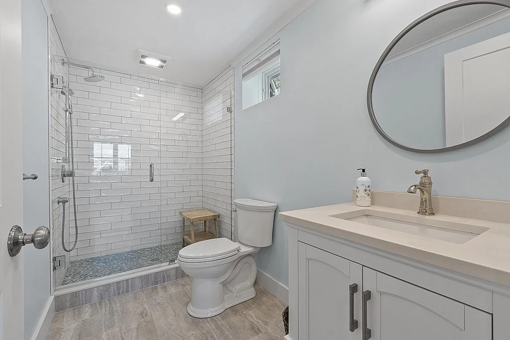 1 bed, 1 bath apartment for rent at 25 Atlantic Ave Unit 2, Rockport — photo 20 of 30