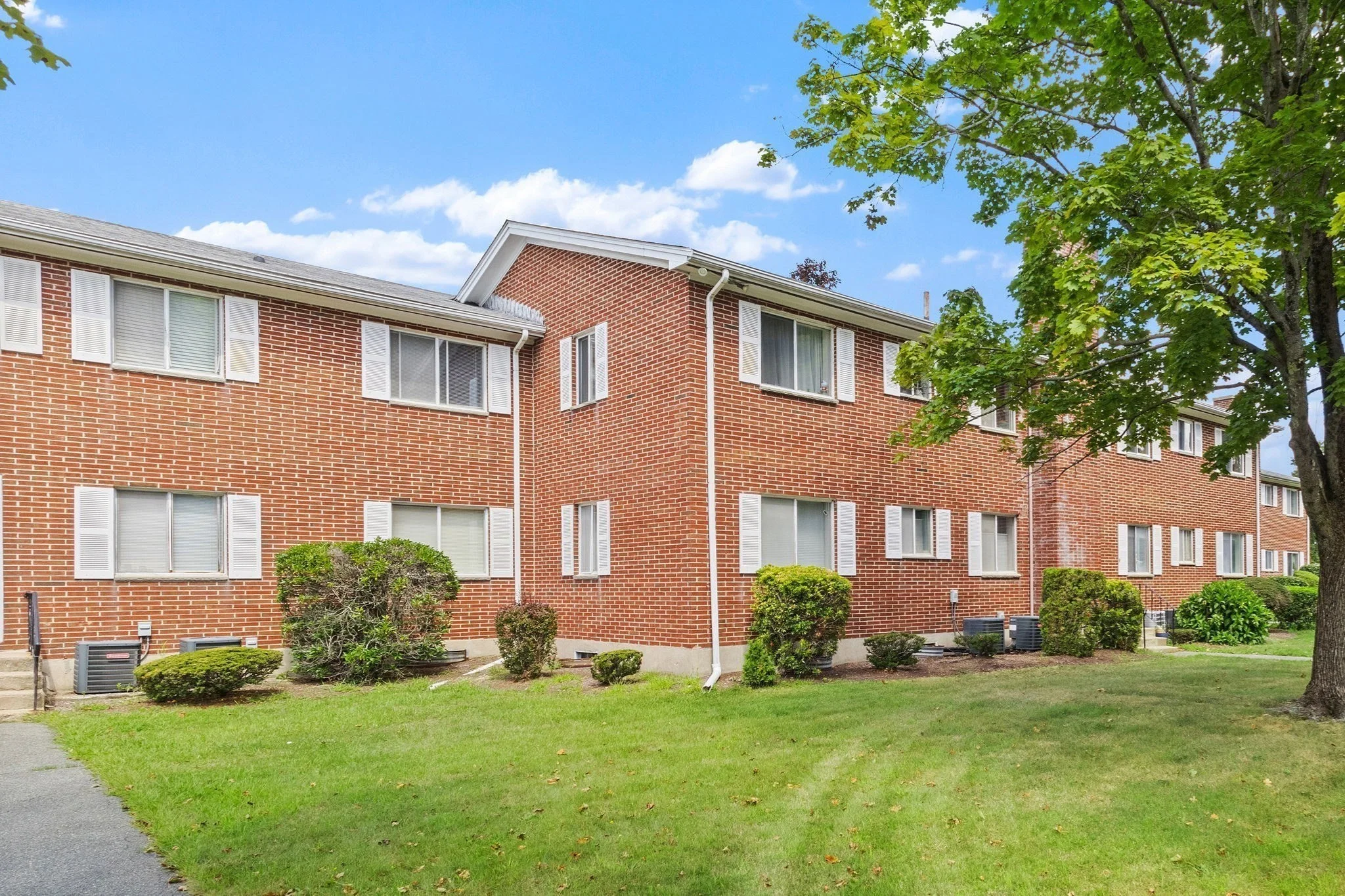 2 bed, 1 bath apartment for rent at 25 Bayberry Dr Unit 3, Sharon — photo 18 of 21