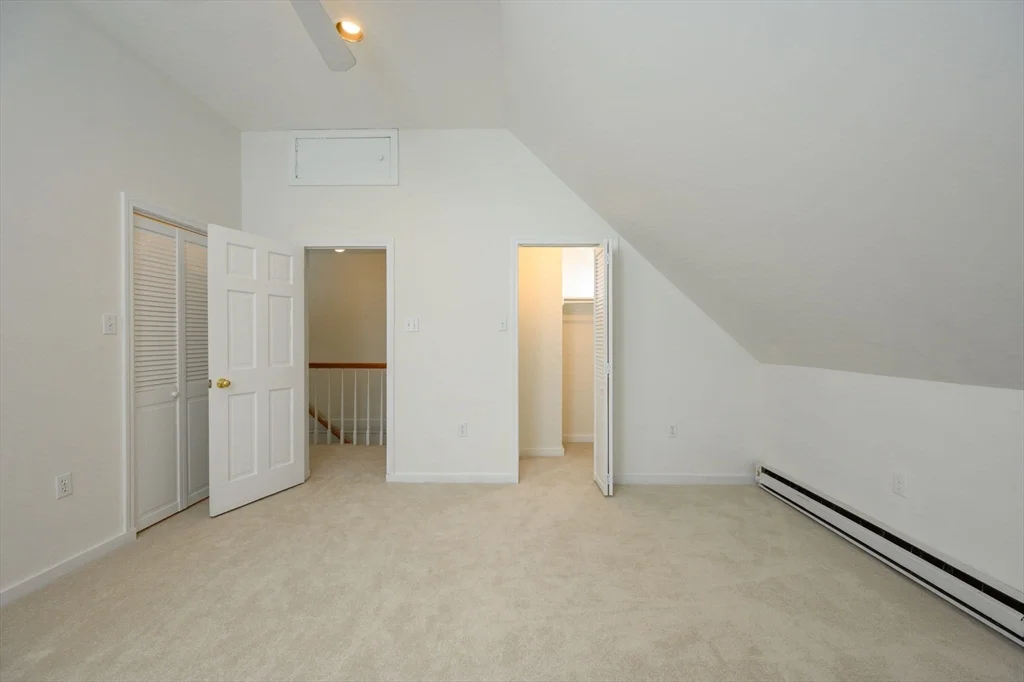 4 bed, 2 bath apartment for rent at 25 Bayberry Ln, Cohasset — photo 21 of 37