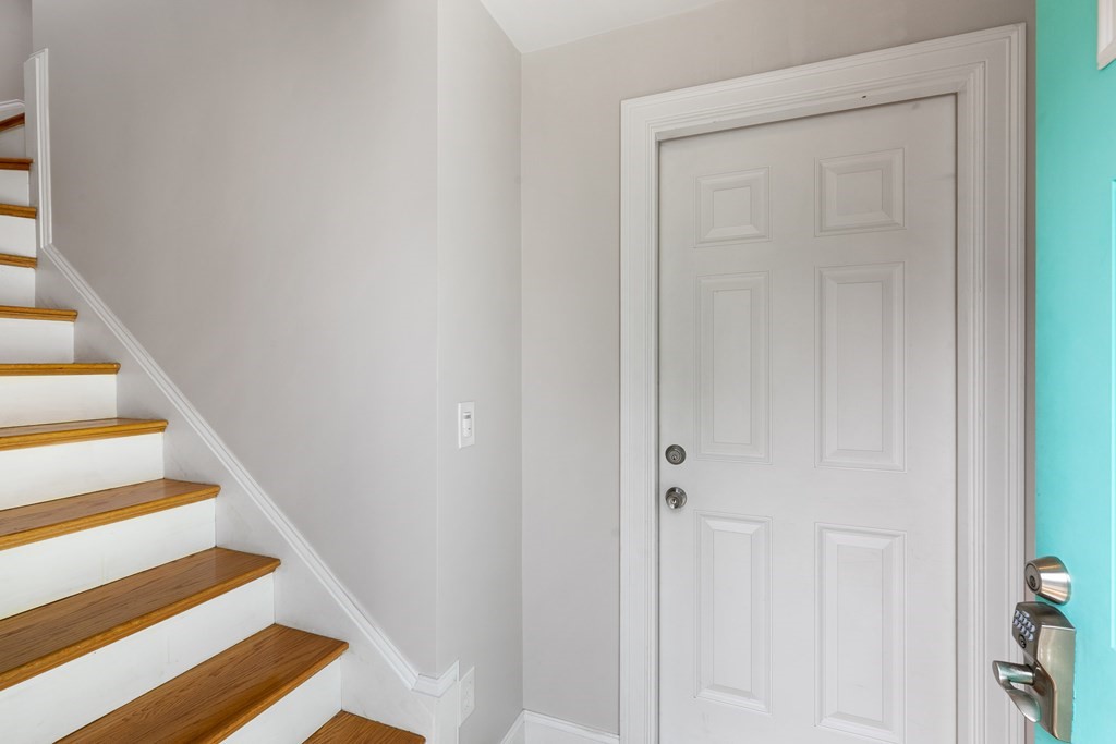 2 bed, 1 bath apartment for rent at 25 Beachland Ave Unit 2, Revere Beach — photo 7 of 35