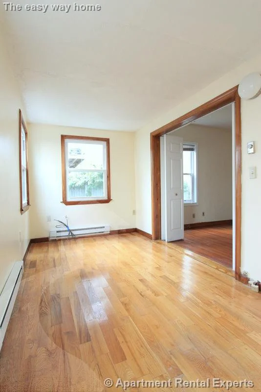 4 bed, 1 bath apartment for rent at 25 Belknap St Unit 1, Teele Square — photo 17 of 21