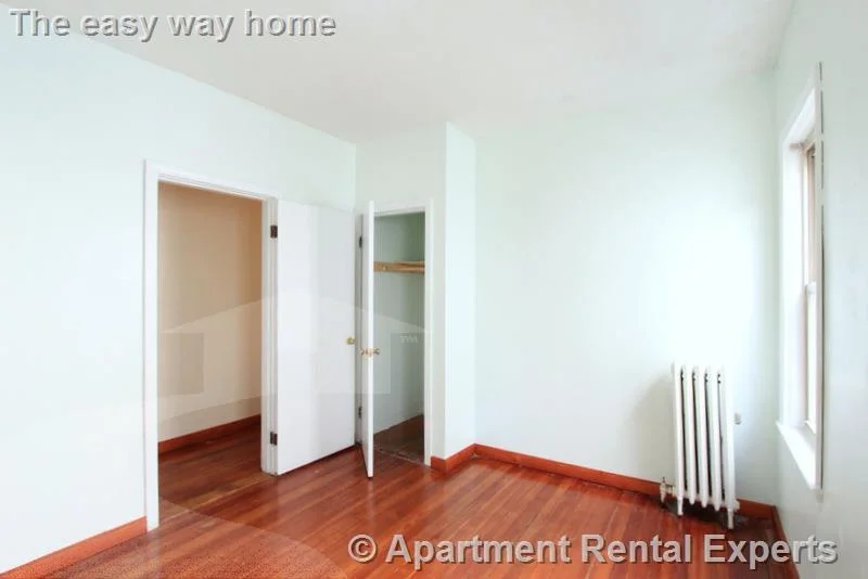 4 bed, 1 bath apartment for rent at 25 Belknap St Unit 1, Teele Square — photo 9 of 21