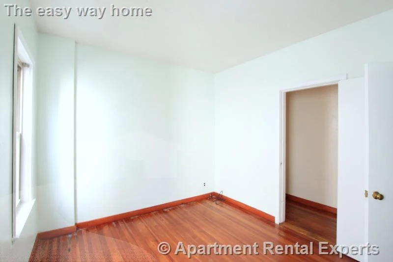 4 bed, 1 bath apartment for rent at 25 Belknap St Unit 1, Teele Square — photo 10 of 21