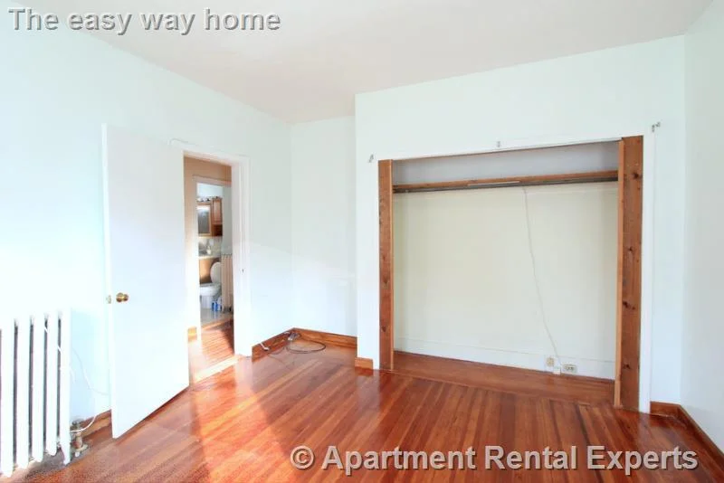 4 bed, 1 bath apartment for rent at 25 Belknap St Unit 1, Teele Square — photo 5 of 21
