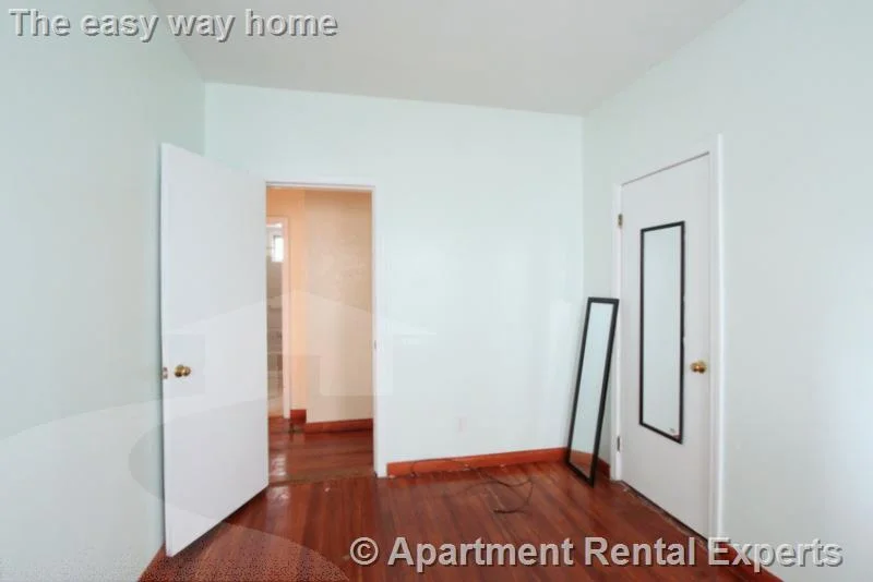 4 bed, 1 bath apartment for rent at 25 Belknap St Unit 1, Teele Square — photo 8 of 21