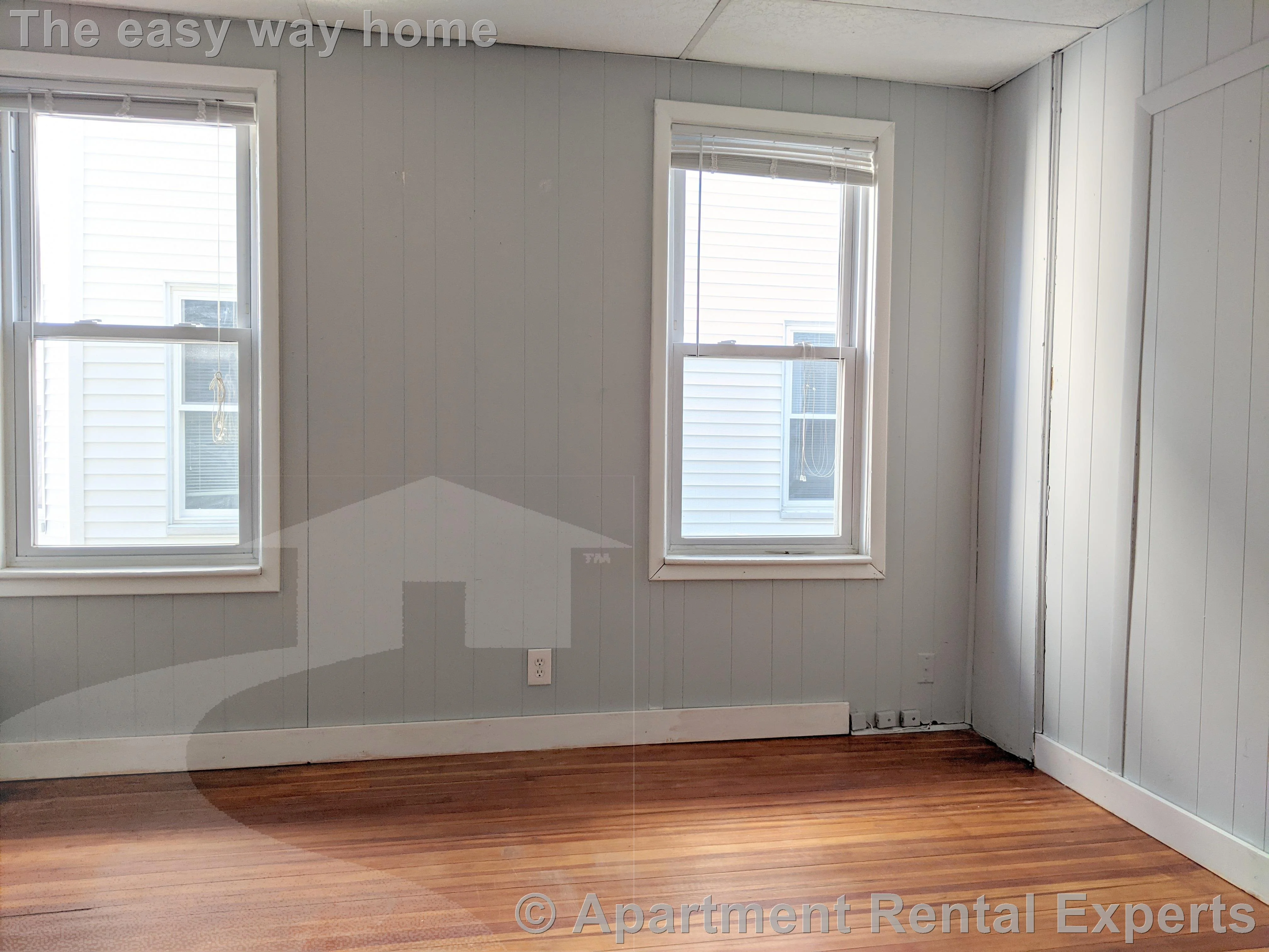 4 bed, 1 bath apartment for rent at 25 Belknap St Unit 2, Teele Square — photo 8 of 21