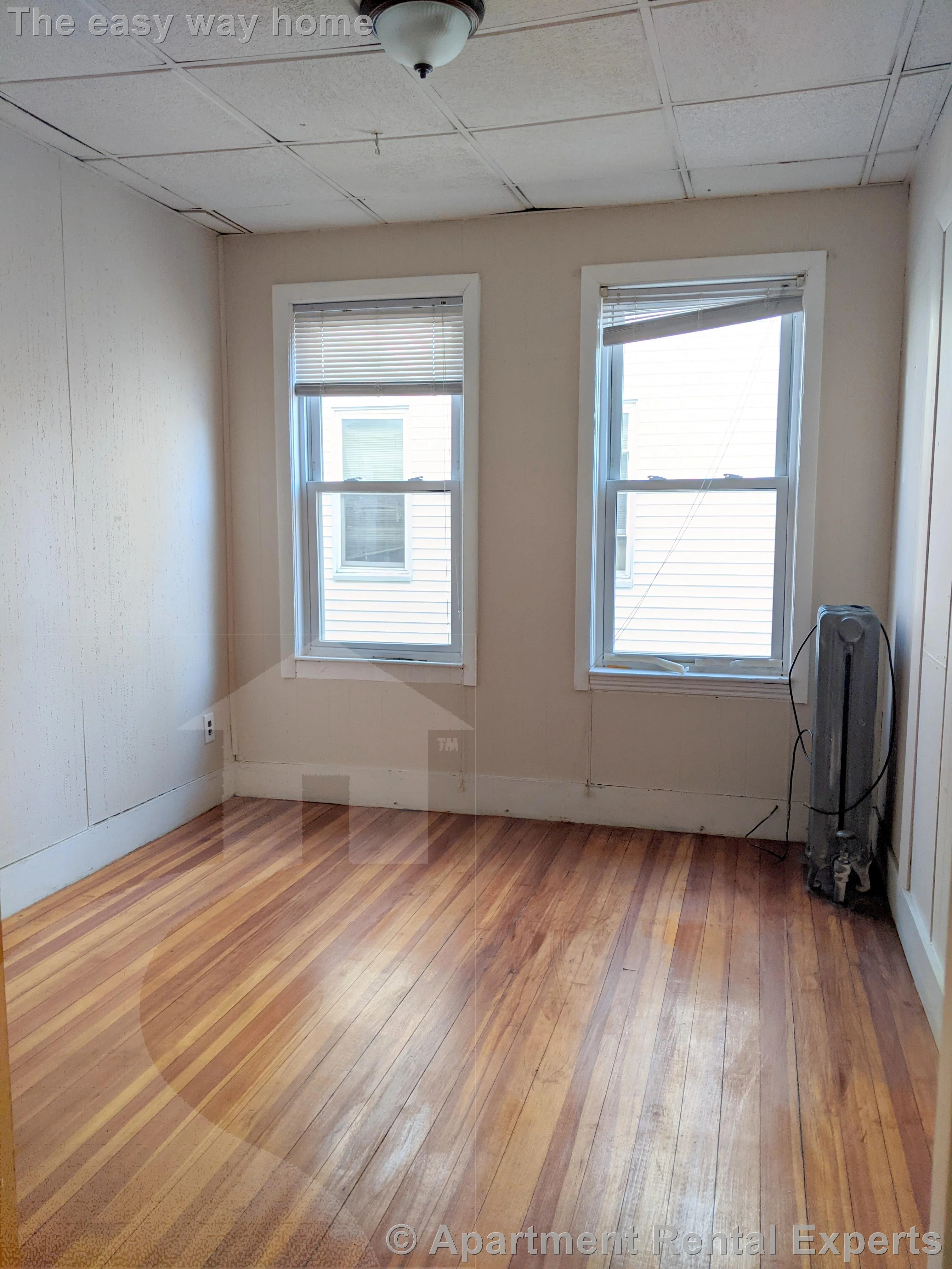 4 bed, 1 bath apartment for rent at 25 Belknap St Unit 2, Teele Square — photo 5 of 21