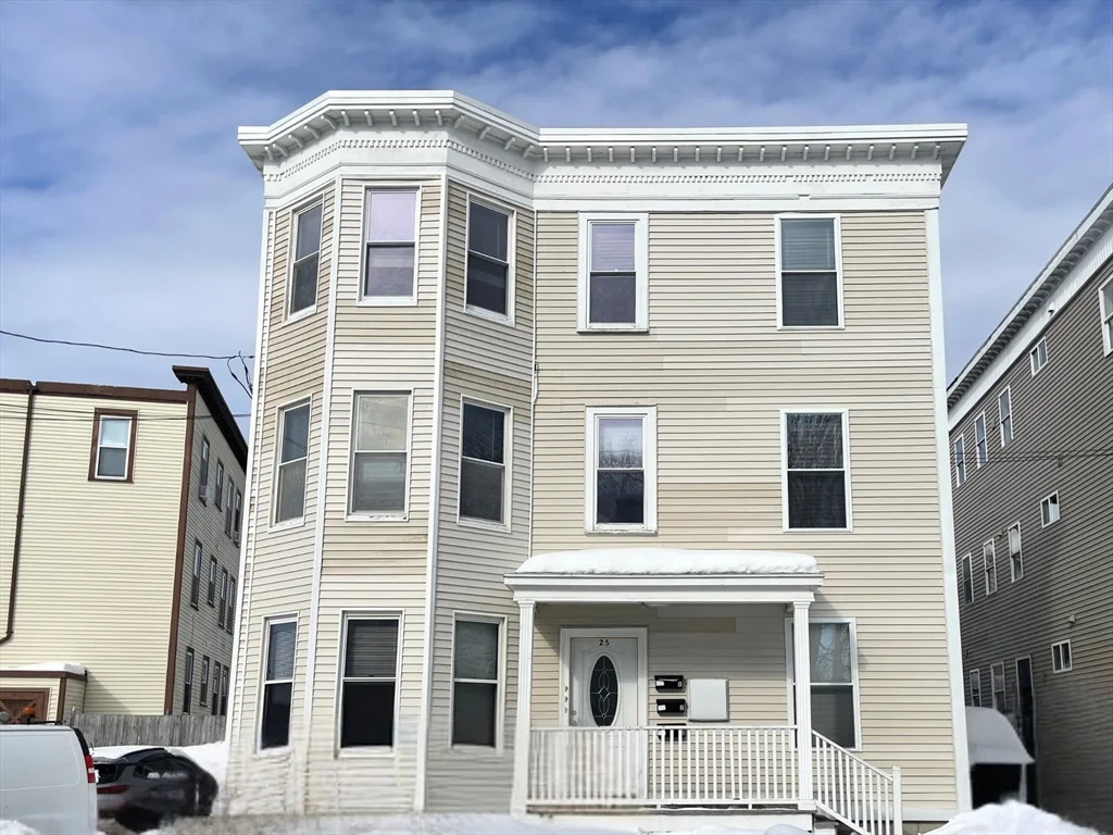 3 bed, 1 bath apartment for rent at 25 Bennett St Unit 3, Beverly — photo 19 of 19