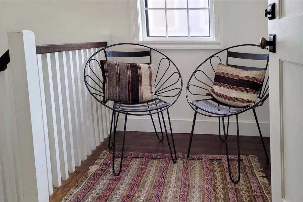 3 bed, 2 bath apartment for rent at 25 Broad St, Nantucket — photo 9 of 37