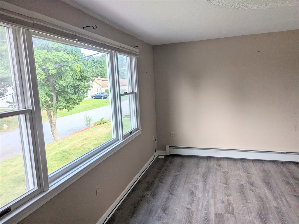 3 bed, 1 bath apartment for rent at 25 Brodeur Ave Unit 1, Webster — photo 22 of 42